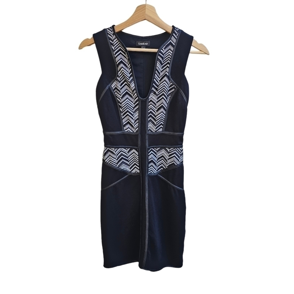 Bebe Bodycon Dress with Black and White Textured Chevron Print, Size XS